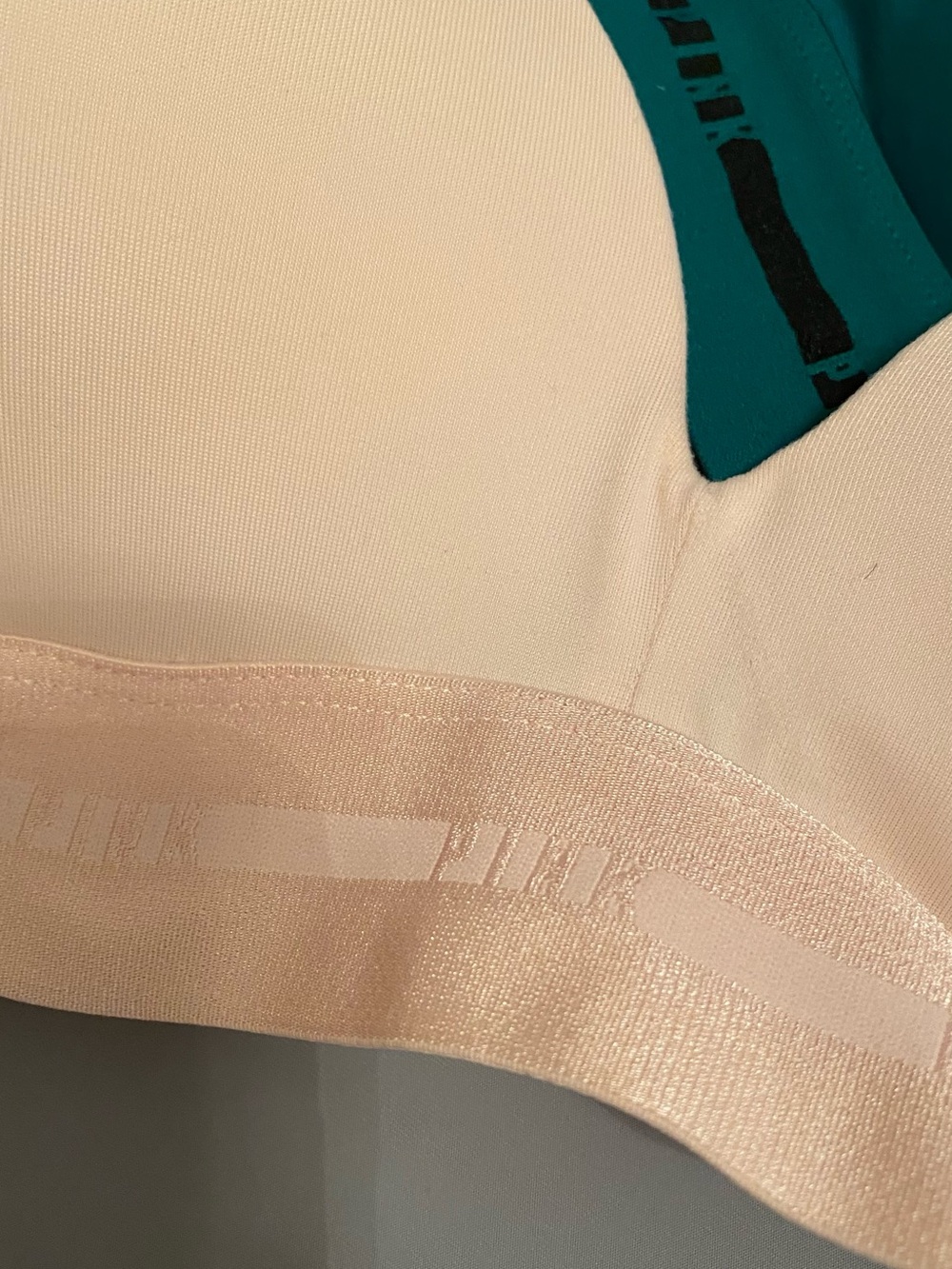 Everyday Seamless T-Shirt Bra - Pink, Teal, Black, Beige, Navy, Burgundy - Picture 6 of 7